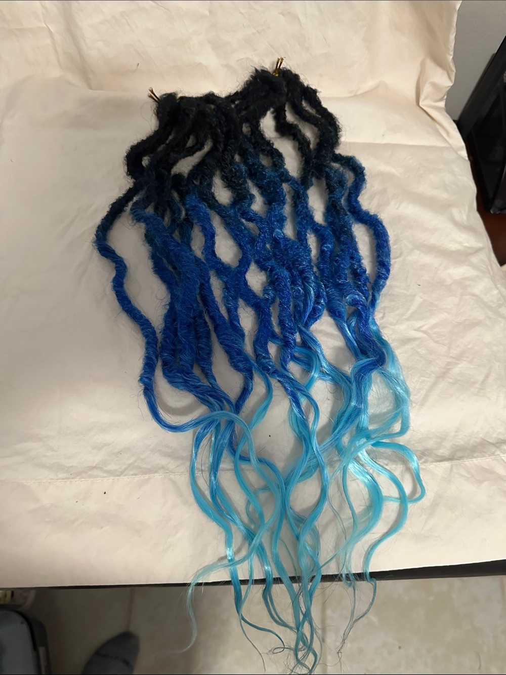 Blue Ombre Hair Extensions -for Halloween. NWT